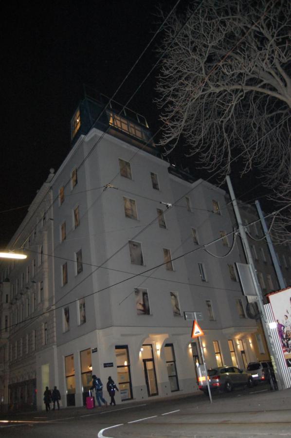 Apollo Hotel Vienna Exterior photo